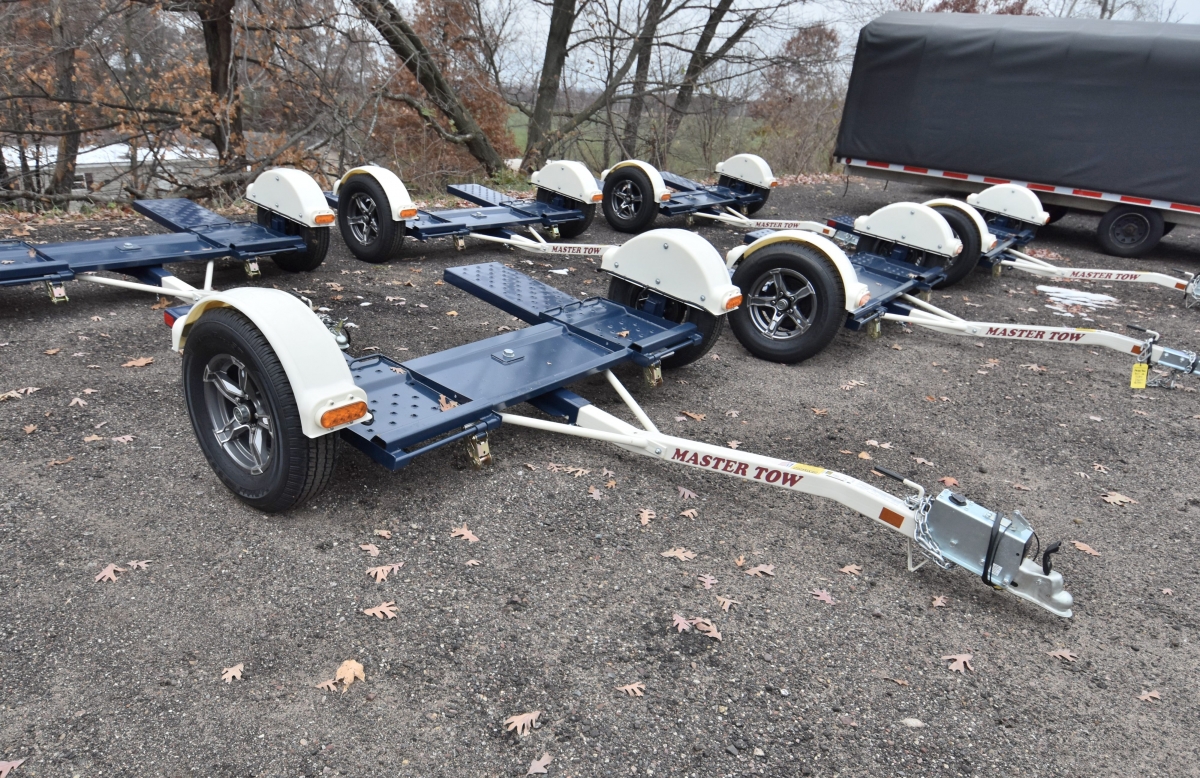 80THD TOW DOLLY W/SURGE BRAKES